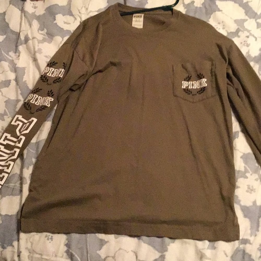 GREEN SHIRT